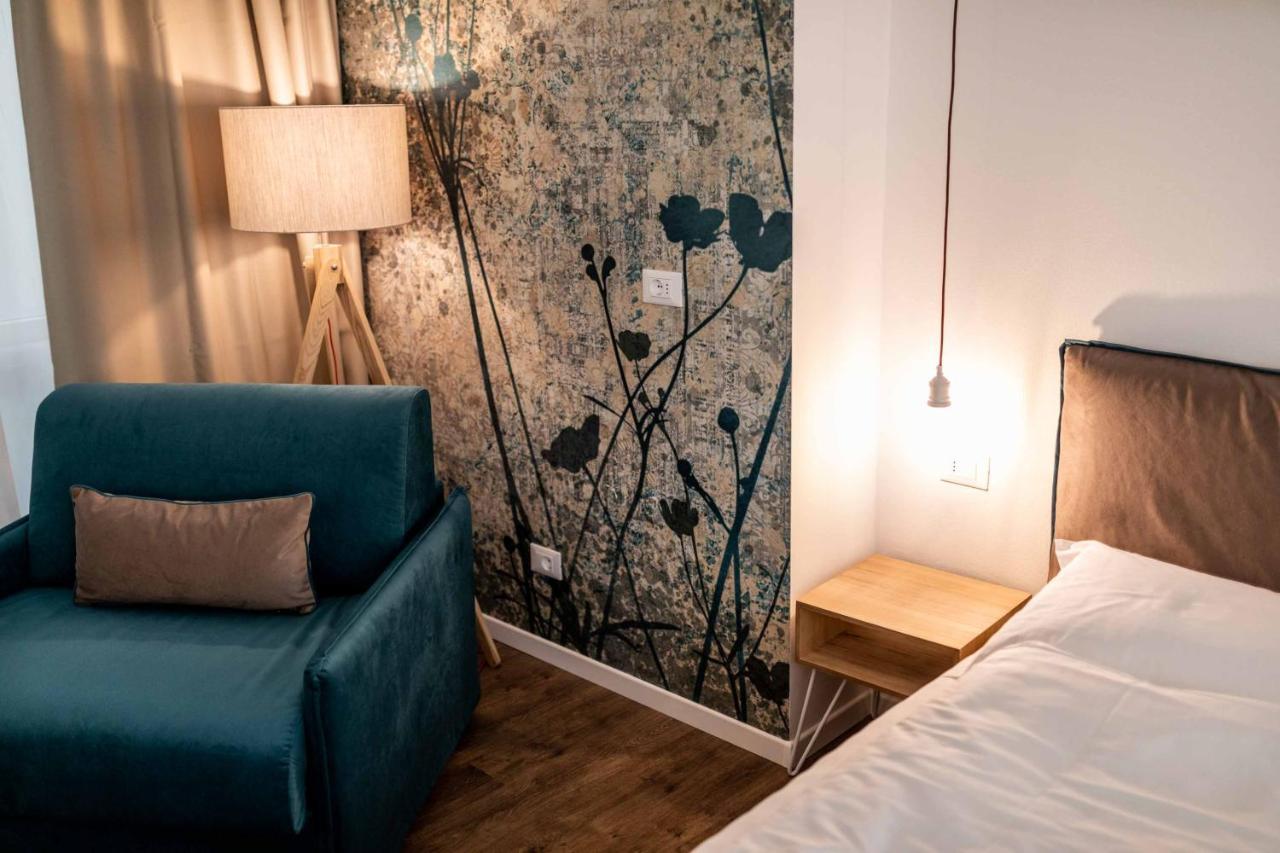 Stay Cooper L Guesthouse Zum Loewen Μεράνο Εξωτερικό φωτογραφία