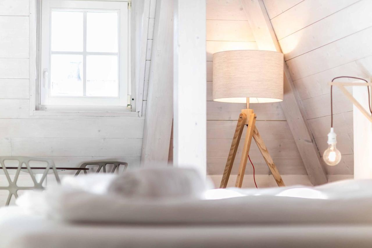 Stay Cooper L Guesthouse Zum Loewen Μεράνο Εξωτερικό φωτογραφία