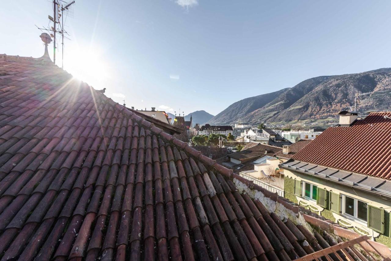 Stay Cooper L Guesthouse Zum Loewen Μεράνο Εξωτερικό φωτογραφία