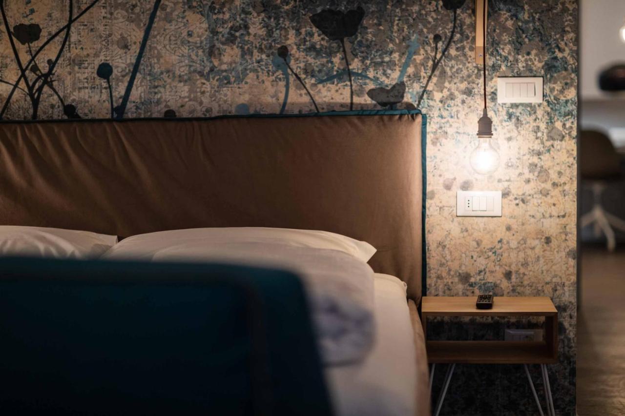Stay Cooper L Guesthouse Zum Loewen Μεράνο Εξωτερικό φωτογραφία