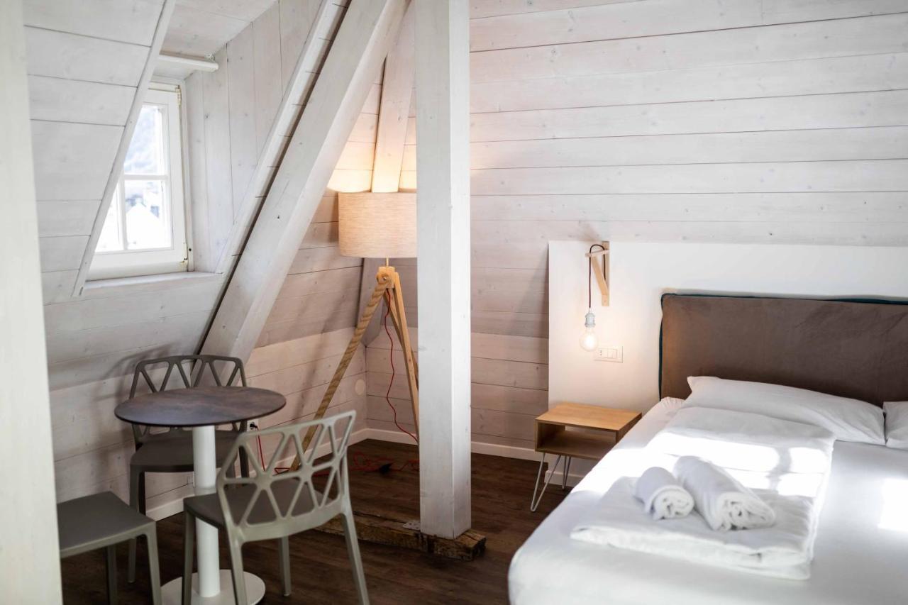 Stay Cooper L Guesthouse Zum Loewen Μεράνο Εξωτερικό φωτογραφία