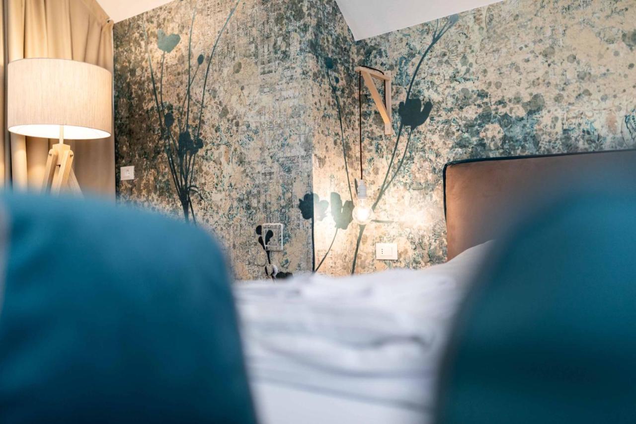 Stay Cooper L Guesthouse Zum Loewen Μεράνο Εξωτερικό φωτογραφία