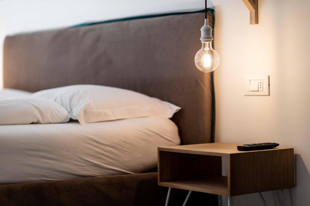 Stay Cooper L Guesthouse Zum Loewen Μεράνο Εξωτερικό φωτογραφία