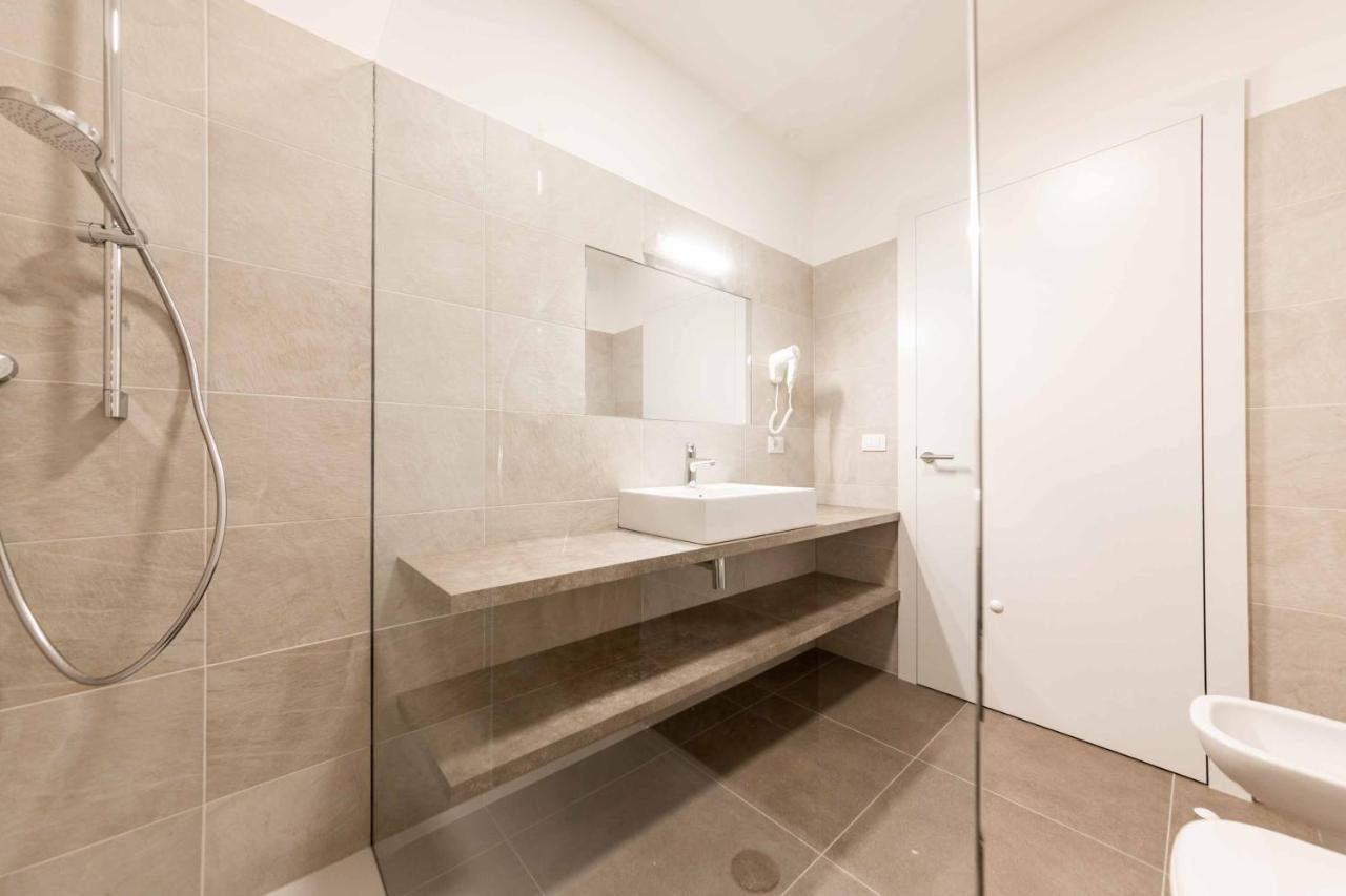 Stay Cooper L Guesthouse Zum Loewen Μεράνο Εξωτερικό φωτογραφία